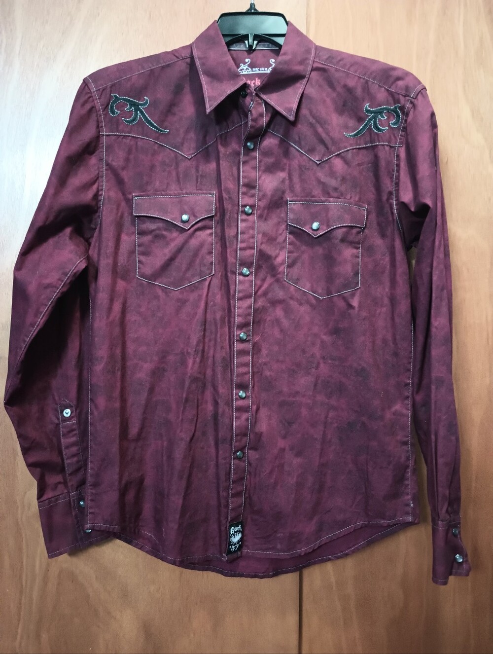 Rock 47 Pearl Snap Western Shirt. Burgundy And Black. Men's M